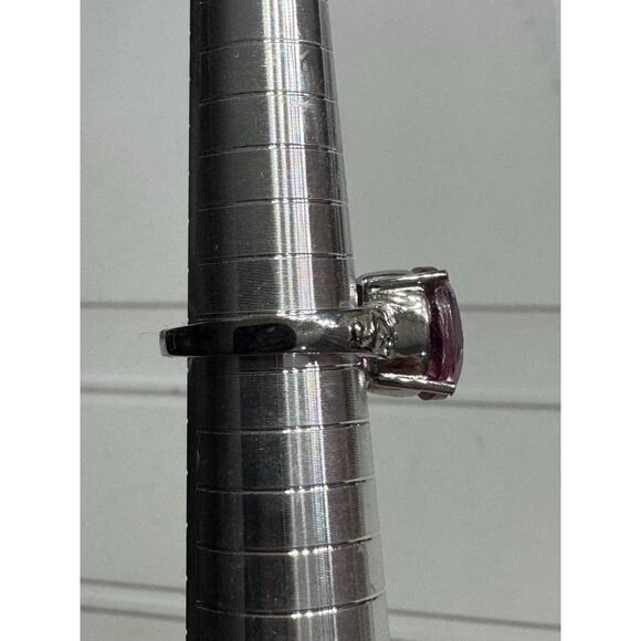 Sterling Silver Orchid Quartz Ring Size 6 - Picture 3 of 5